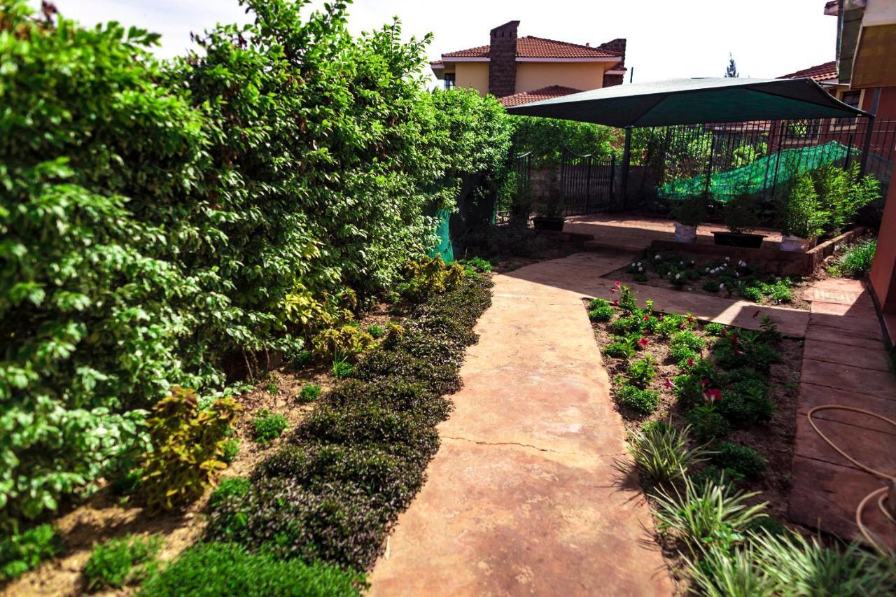 Fourways Junction Villa 1 ナイロビ エクステリア 写真