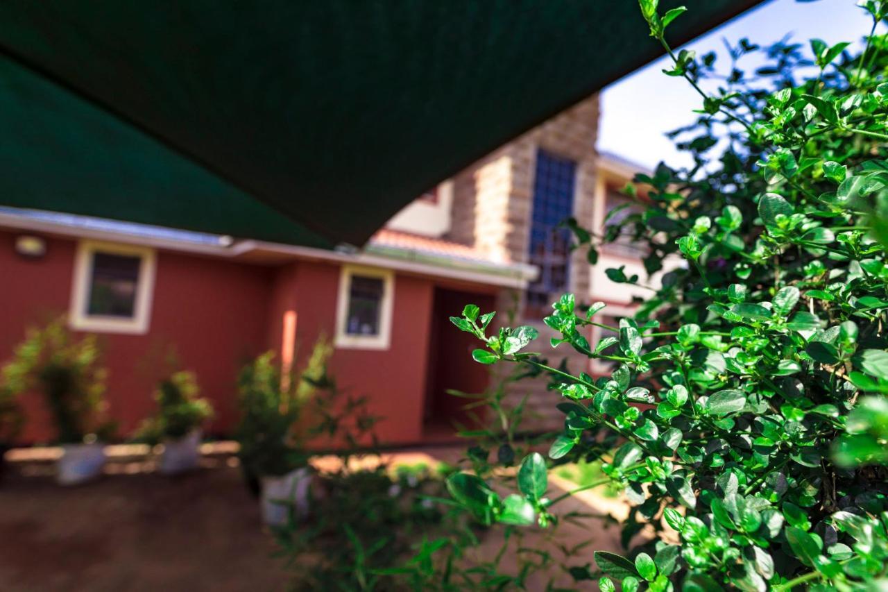 Fourways Junction Villa 1 ナイロビ エクステリア 写真