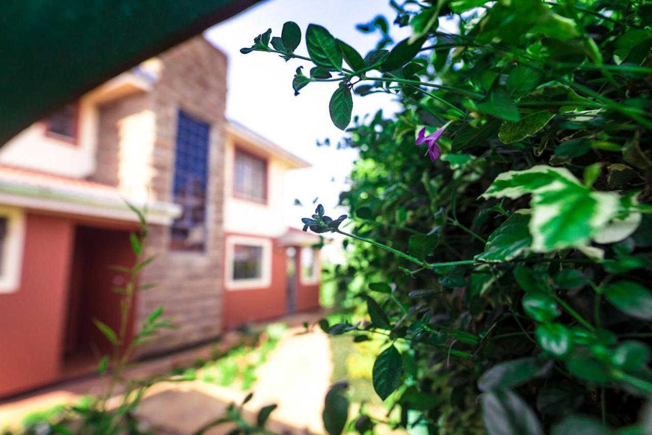 Fourways Junction Villa 1 ナイロビ エクステリア 写真