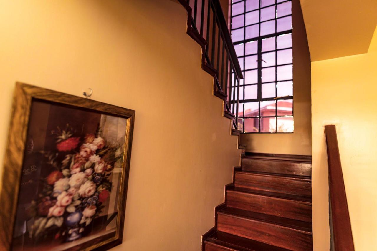 Fourways Junction Villa 1 ナイロビ エクステリア 写真